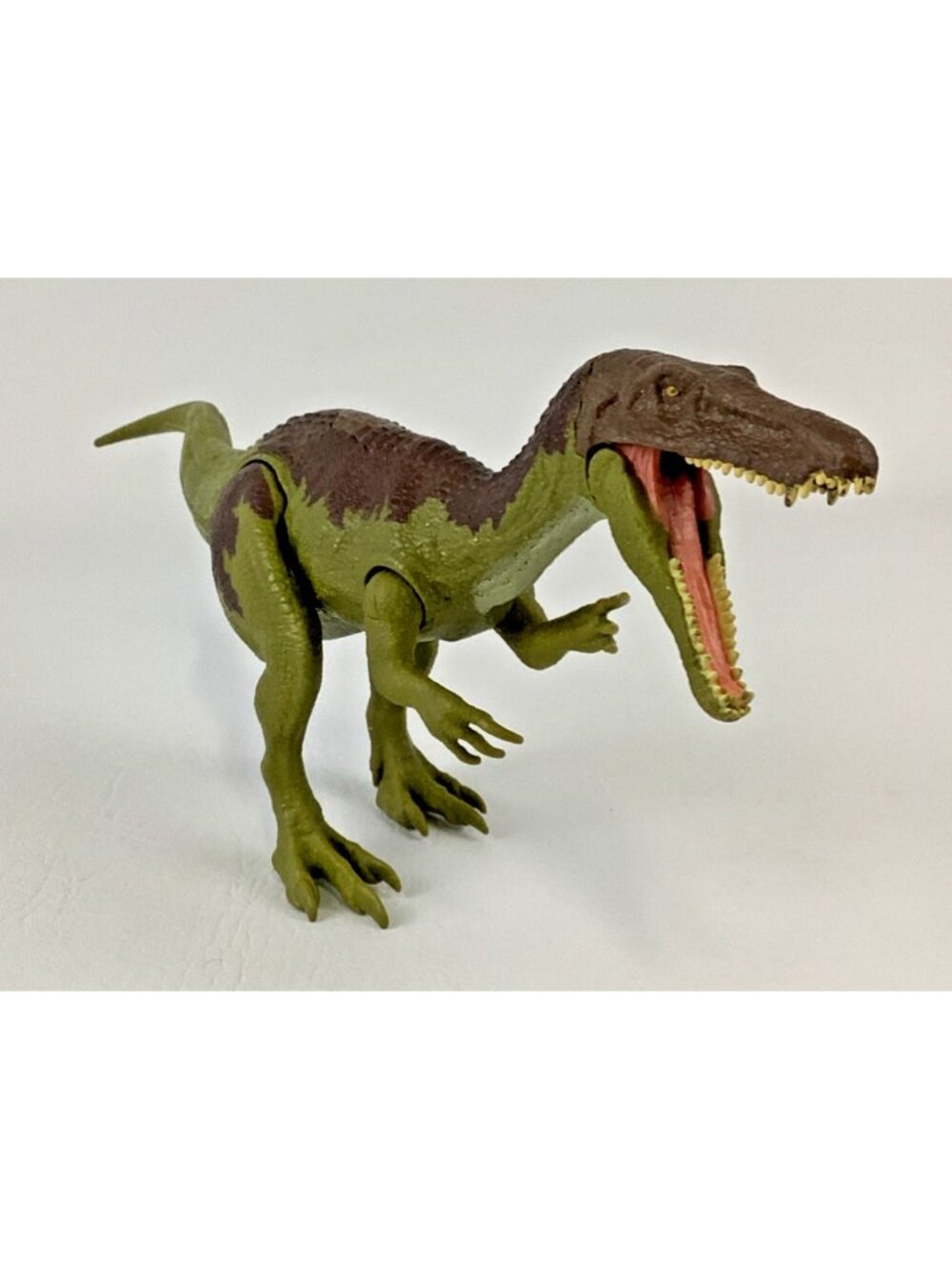 Jurassic World Camp Cretaceous Baryonyx 13" Dinosaur Chomping Toy Figure Mattel